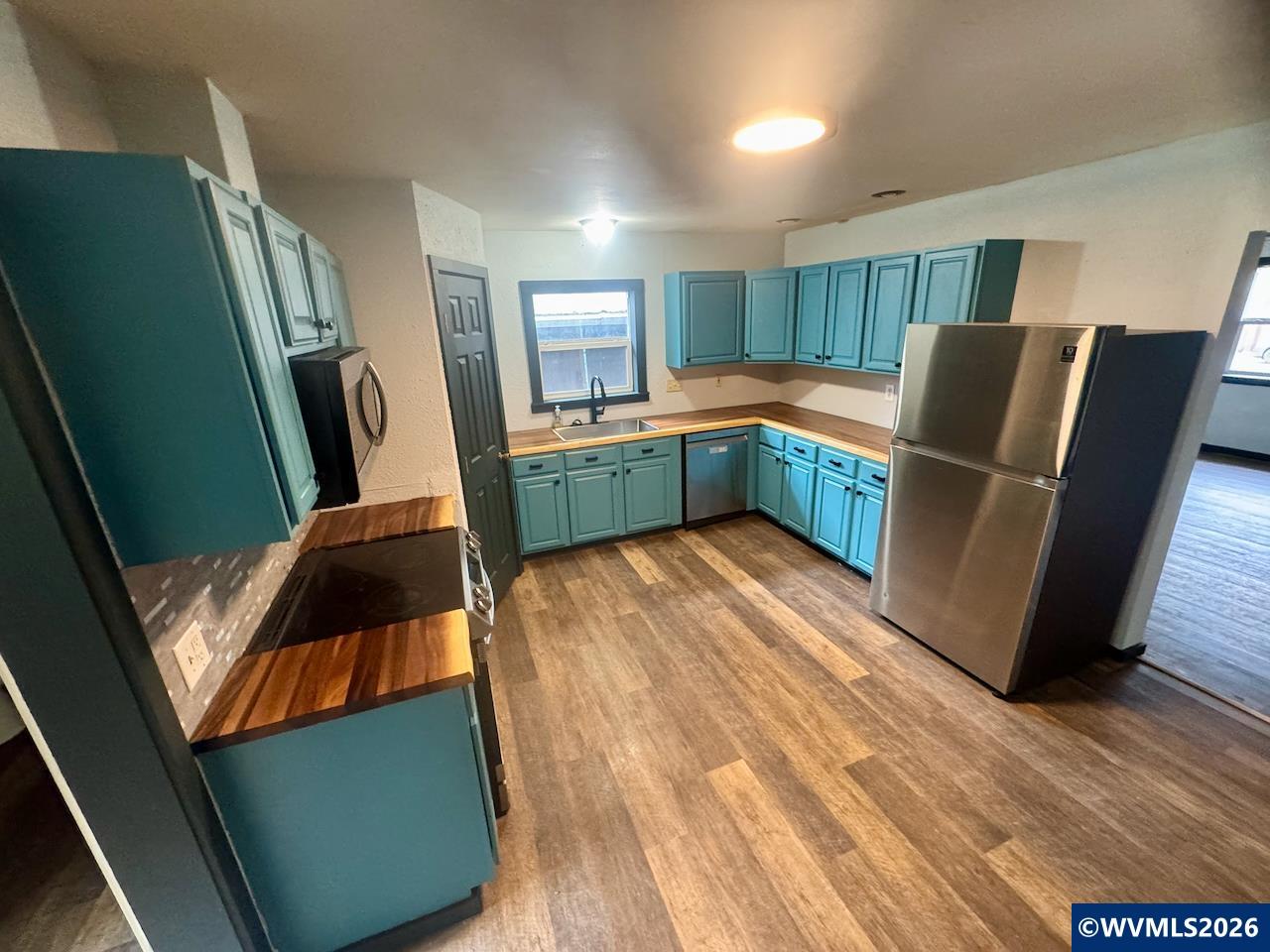 1551 Southwest Ellis Street Dallas, OR 97338 - Photo 6 of 21