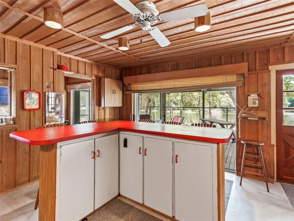 10518 Southwest 64th Avenue Bushnell, FL 33513 - Photo 10 of 46