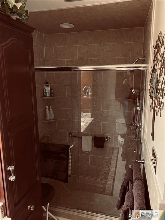 1 Carriage Place Edison, NJ 08820 - Photo 20 of 29