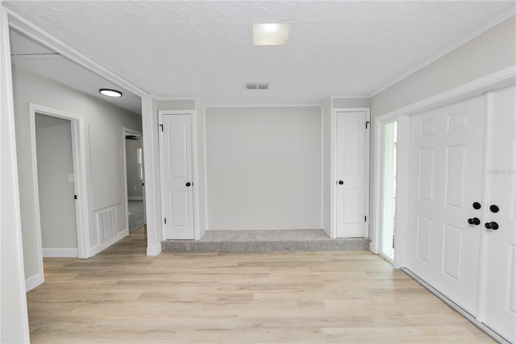 5105 Hayes Road Lakeland, FL 33811 - Photo 11 of 43 a view of an empty room