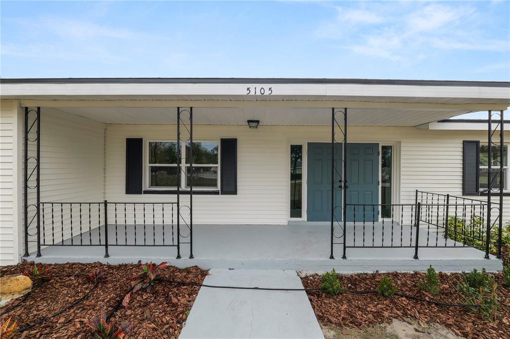 5105 Hayes Road Lakeland, FL 33811 - Photo 36 of 43 a view of a house with a outdoor space
