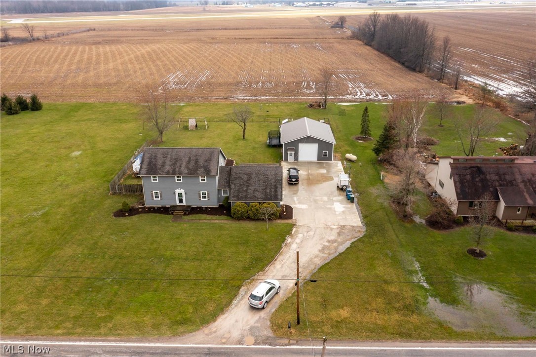 43875 Albrecht Road Elyria, OH 44035 - Photo 4 of 26 Gallery Image 4