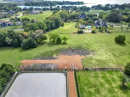 a view of a lake with houses