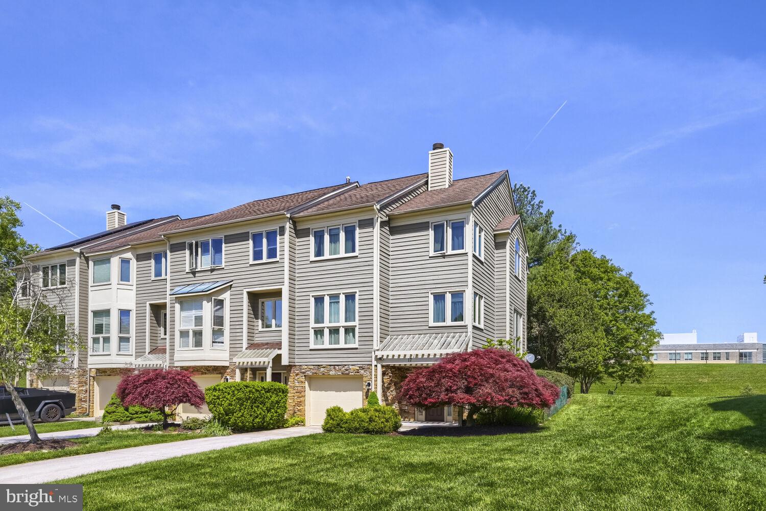17 Stablemere Court Baltimore, MD 21209 - Photo 2 of 33 Exterior Front