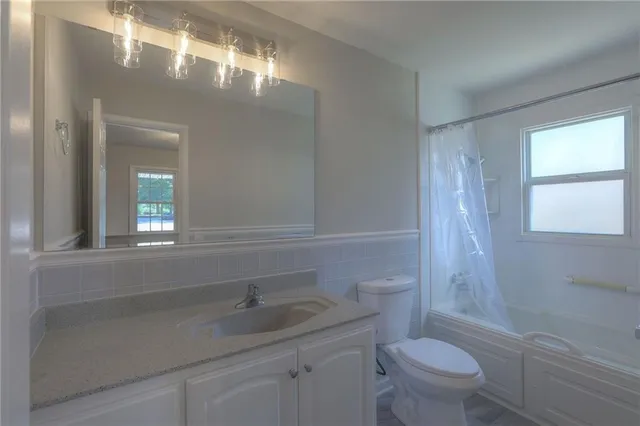 $285,000 | 12216 East 49th Terrace South, Independence, MO 64055