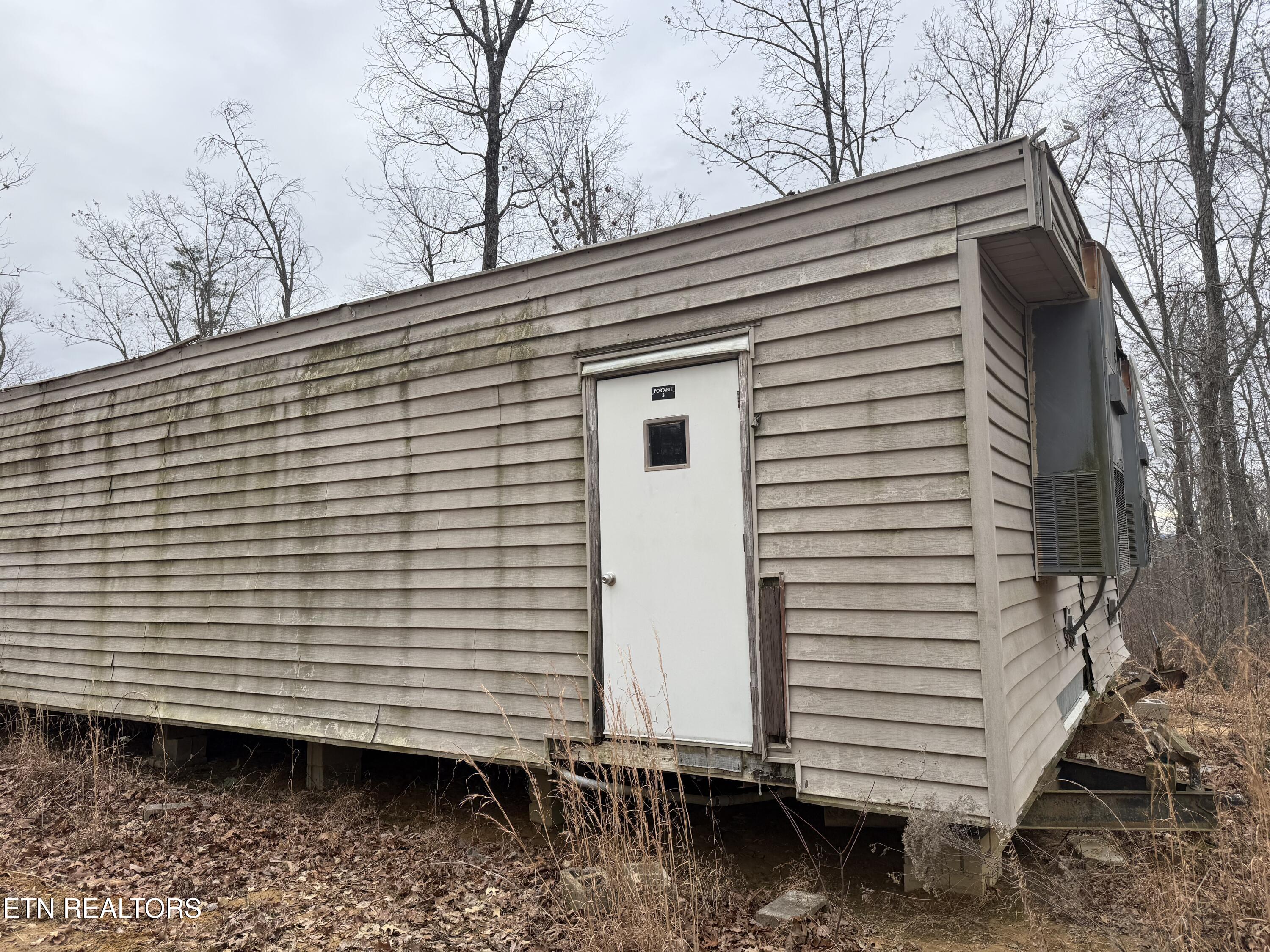 322 Deck Road Crossville, TN 38572 - Photo 10 of 16 IMG_2446