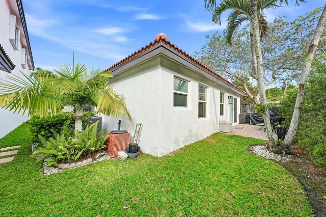 $534,900 | 4052 Crescent Creek Place, Coconut Creek, FL 33073