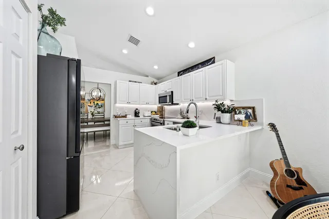 $534,900 | 4052 Crescent Creek Place, Coconut Creek, FL 33073