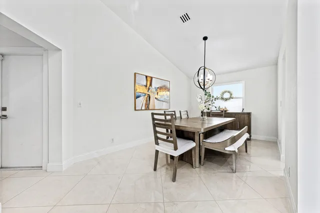 $534,900 | 4052 Crescent Creek Place, Coconut Creek, FL 33073