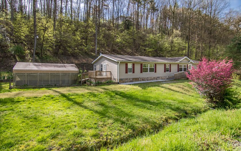 775 Bates Road Ellijay, GA 30540 - Photo 1 of 1 Main View