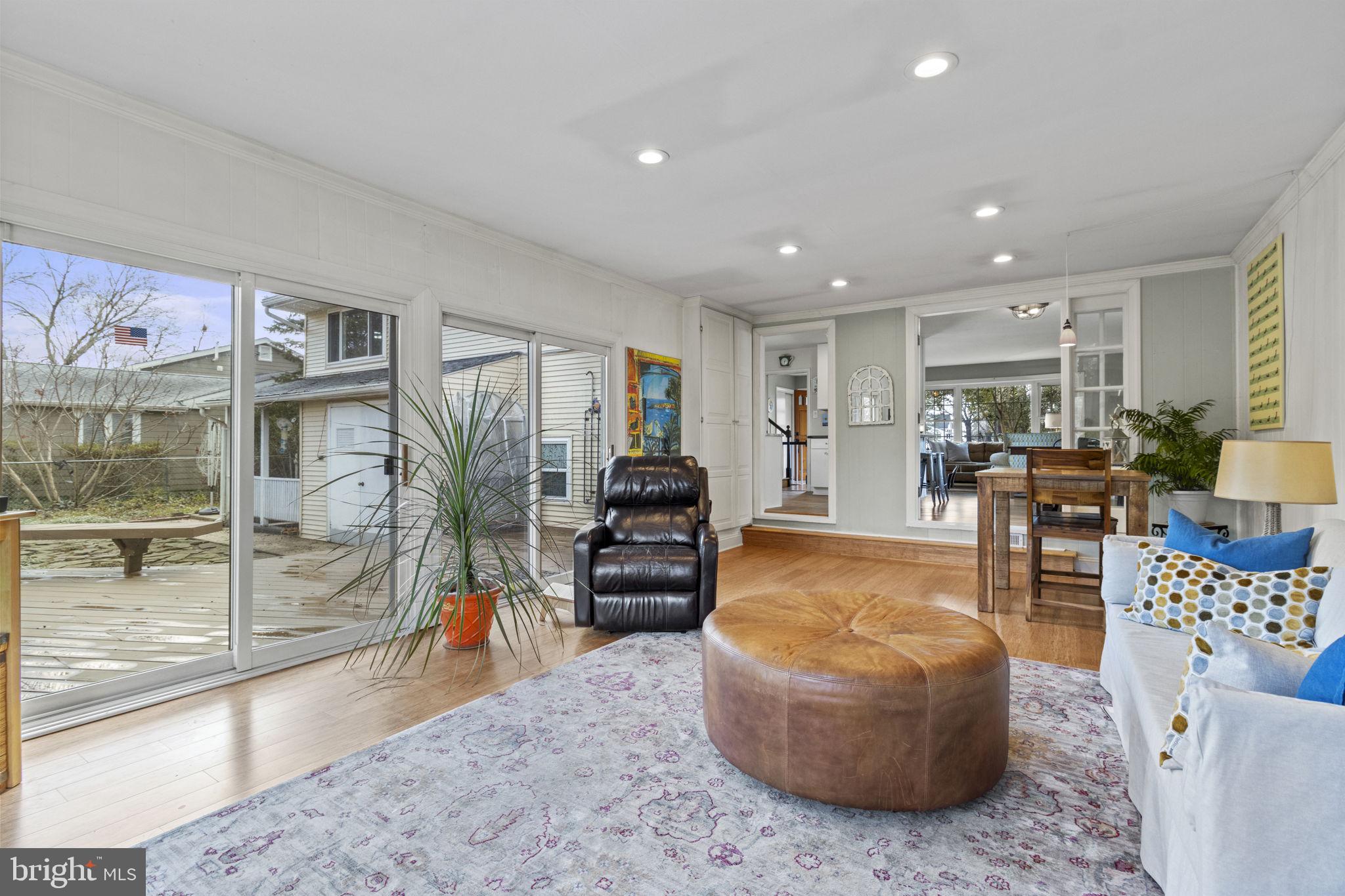 20 Baldridge Road Annapolis, MD 21401 - Photo 14 of 47 Flows seamlessly to the oversized deck