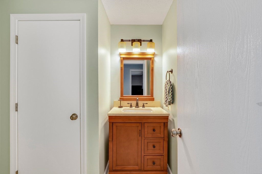 4 Mountain Gate Road, Unit 4 Ashland, MA 01721 - Photo 20 of 28