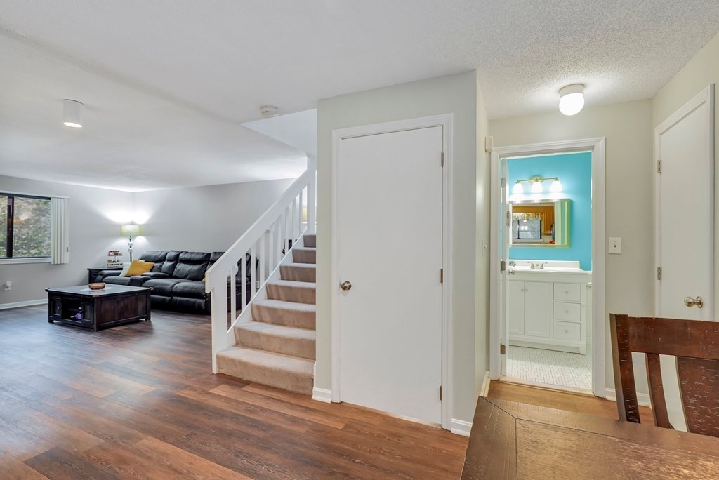 4 Mountain Gate Road, Unit 4 Ashland, MA 01721 - Photo 3 of 28
