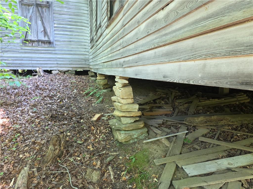 1055 Ed Booth Road Westfield, NC 27053 - Photo 6 of 15