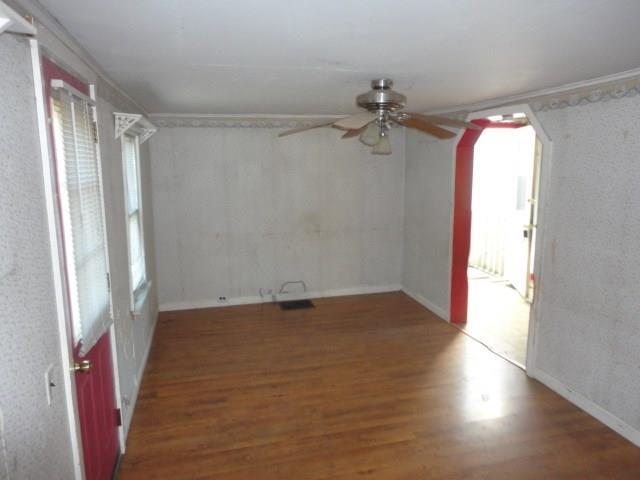 71 Mud Mill Road Augusta, ME 04330 - Photo 6 of 16 Living room