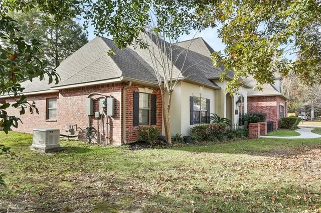 $549,000 | 1150 Tallowtree Drive, Mandeville, LA 70448