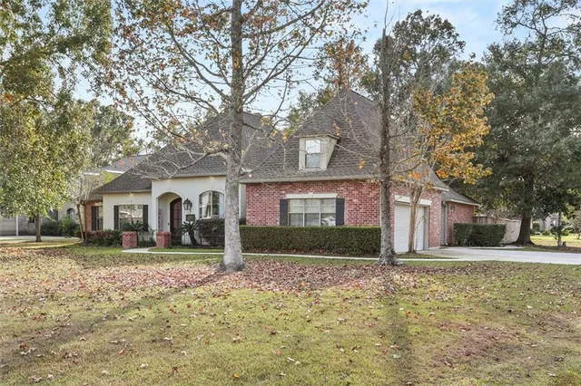 $549,000 | 1150 Tallowtree Drive, Mandeville, LA 70448