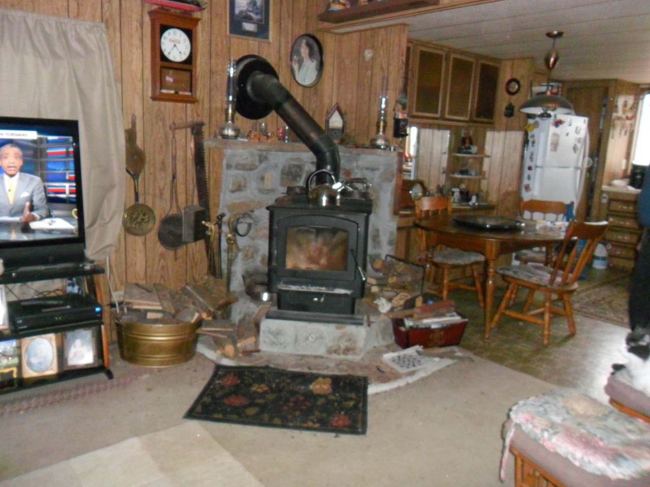 3505 Yolla Bolly Road Igo, CA 96047 - Photo 3 of 8 Fireplace looking into kitchen