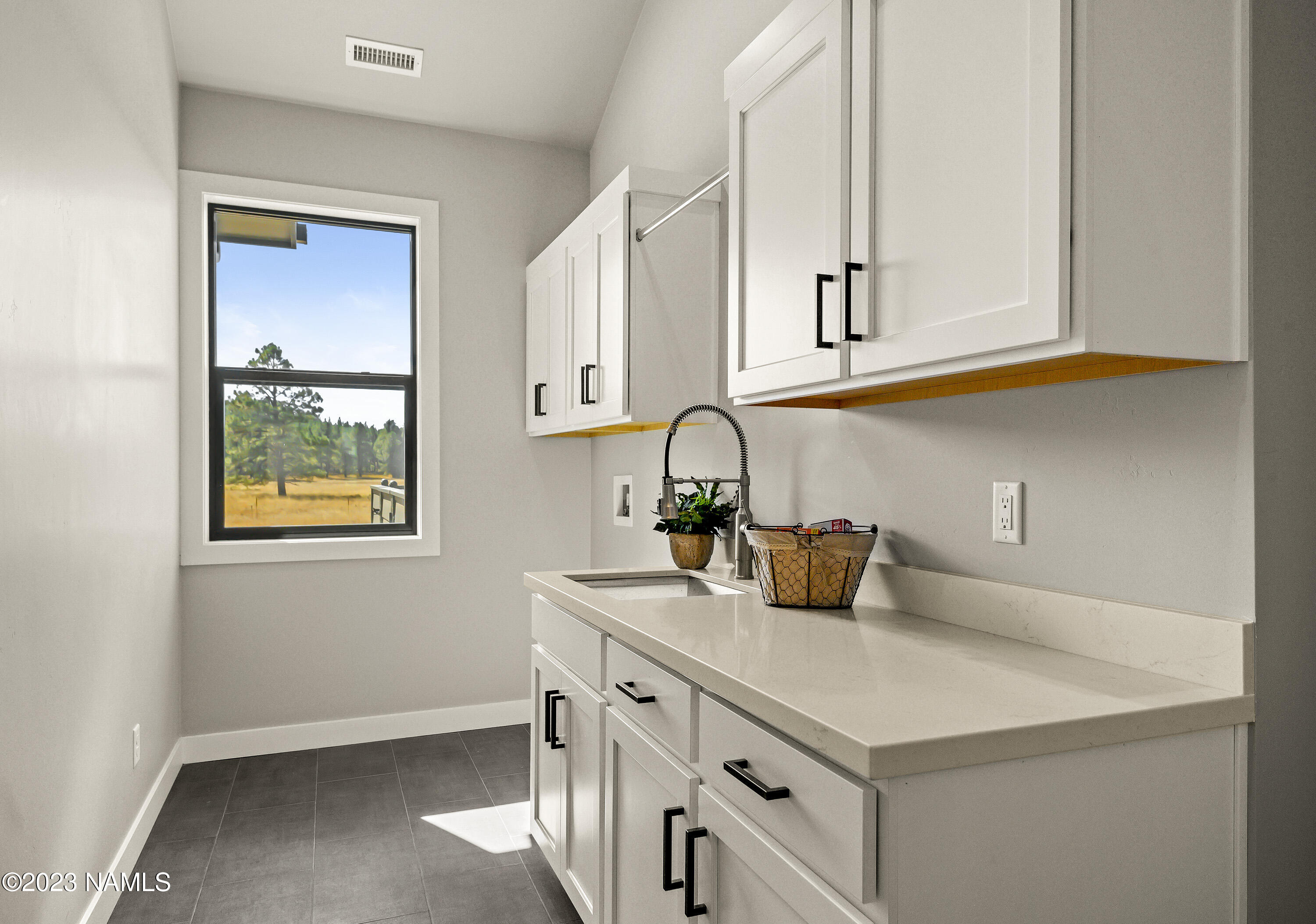 5234 Brackin Ranch Road Flagstaff, AZ 86001 - Photo 30 of 44 DSC_9942