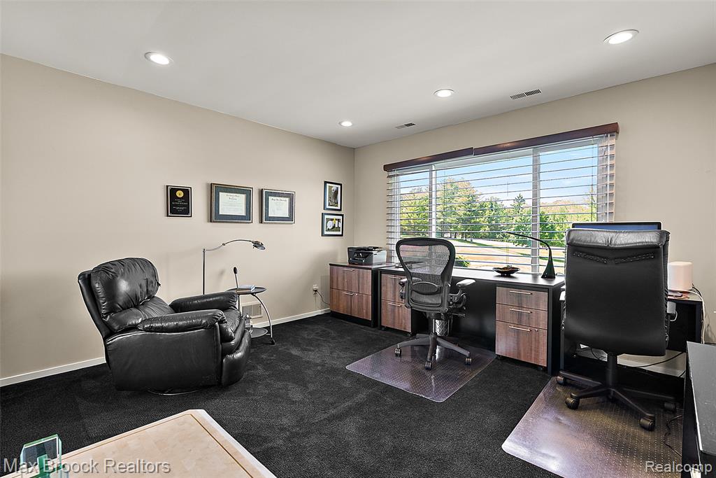 1954 Pine Ridge Court Bloomfield Hills, MI 48302 - Photo 22 of 35