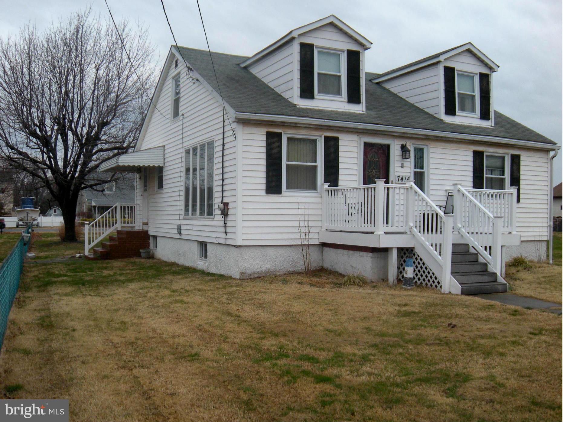 7414 Bay Front Road Baltimore, MD 21219 - Photo 2 of 29 Exterior (Front)