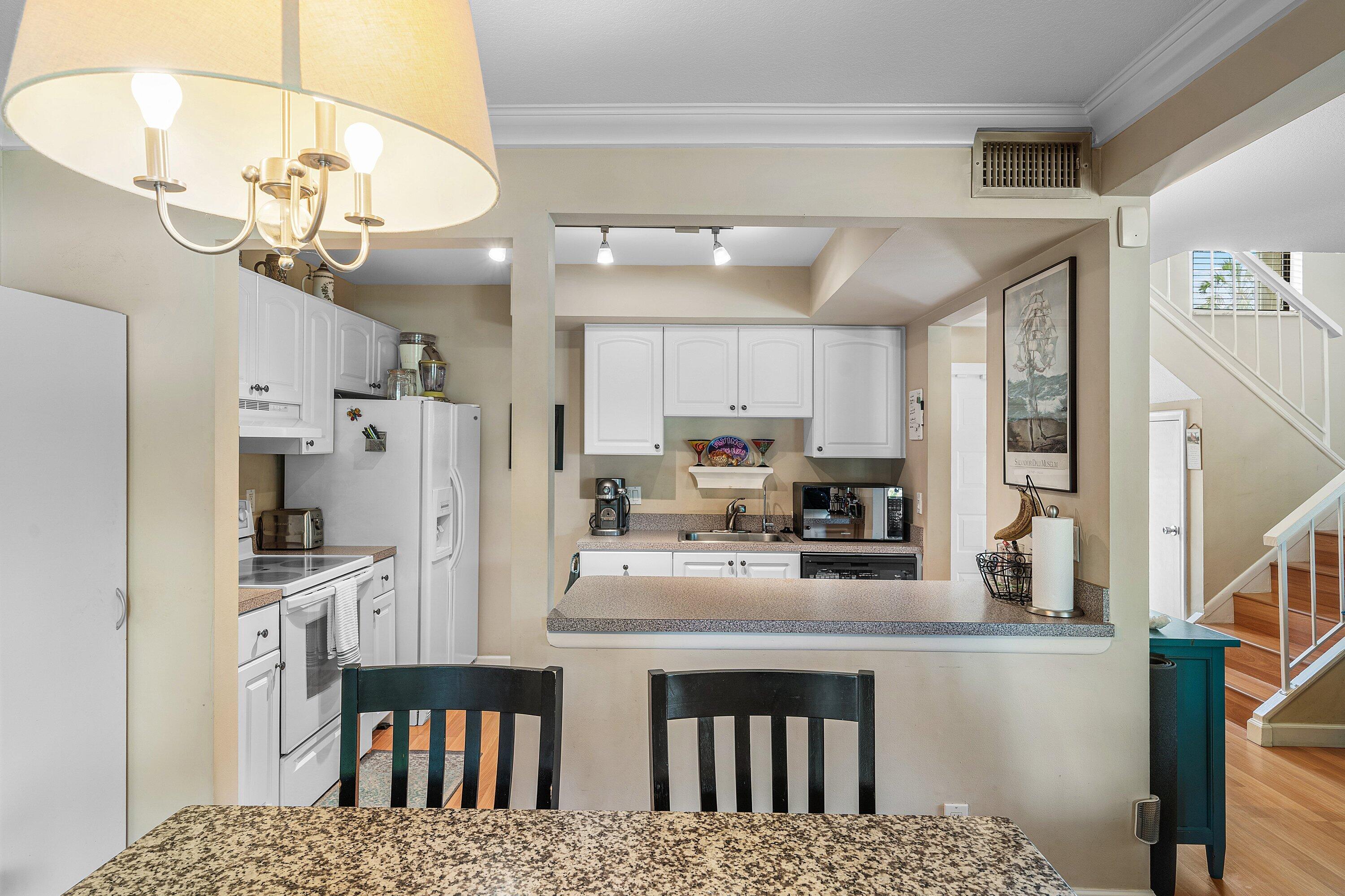 7200 Northwest 2nd Avenue, Unit 66 Boca Raton, FL 33487 - Photo 17 of 47 011-7200Northwest2ndAvenue-BocaRaton-FL-