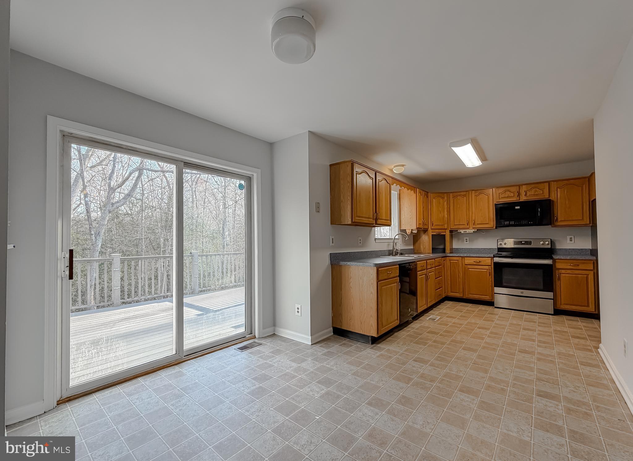 12468 Ridge Road Lusby, MD 20657 - Photo 19 of 65