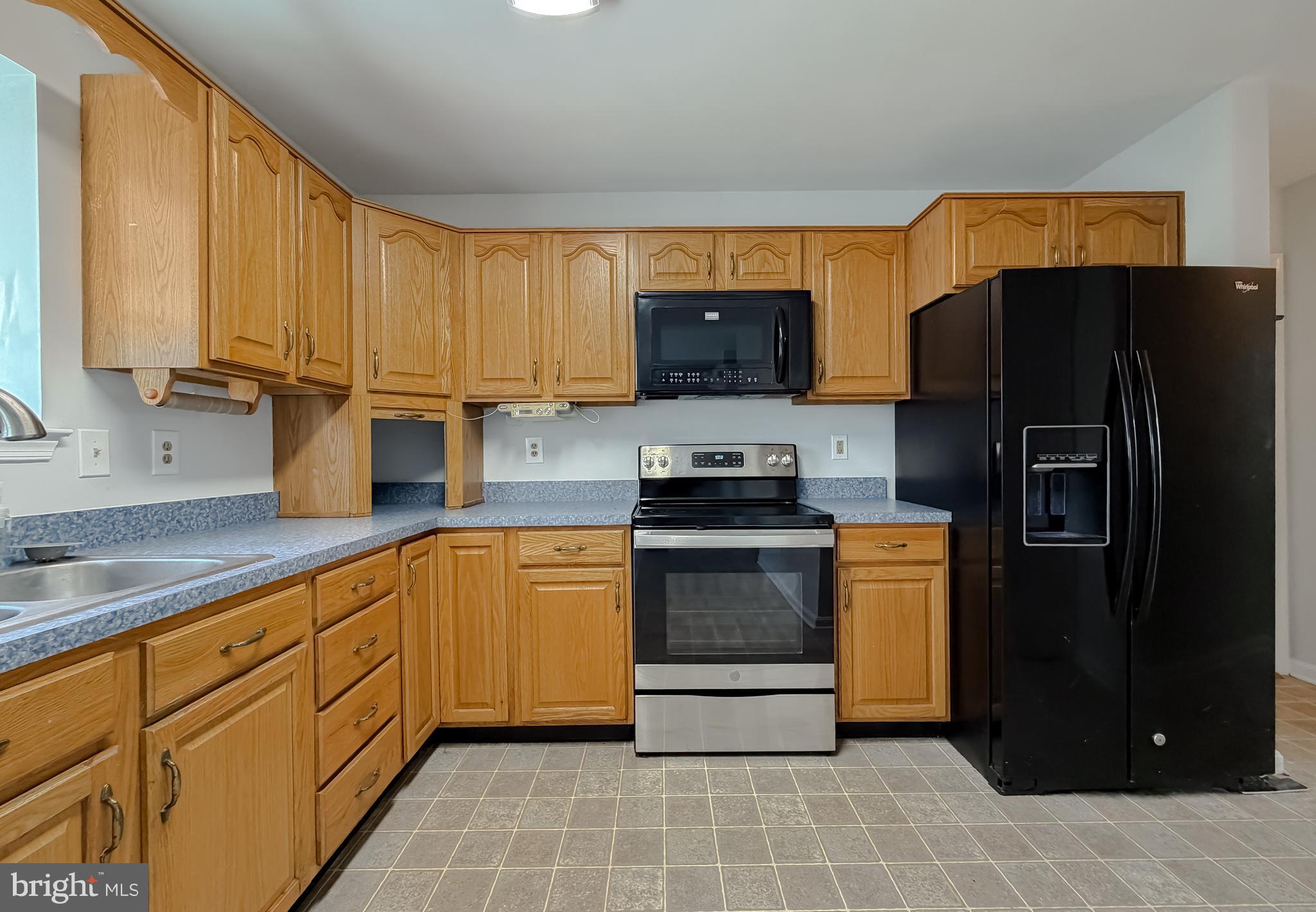 12468 Ridge Road Lusby, MD 20657 - Photo 3 of 65