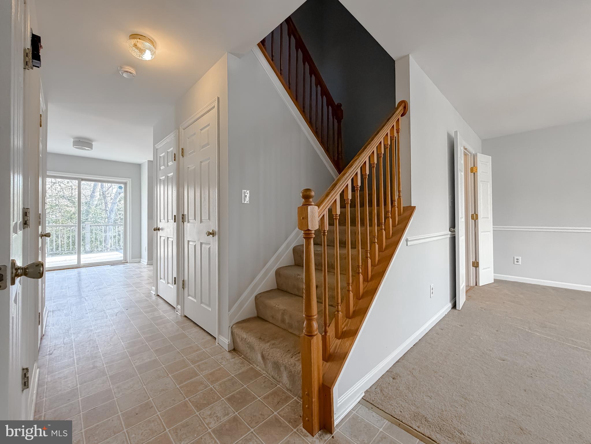12468 Ridge Road Lusby, MD 20657 - Photo 4 of 65 Spacious foyer for welcoming guests