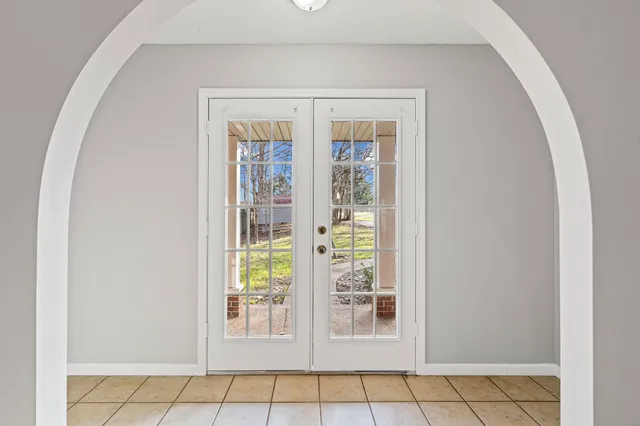 a view of an entryway