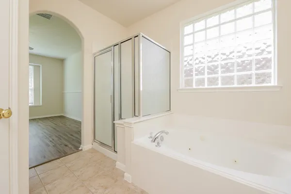 $2,550 | 19826 Sternwood Manor Drive, Spring, TX 77379