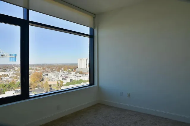 $1,800 | 122 North Harrington Street, Unit 1115, Raleigh, NC 27603