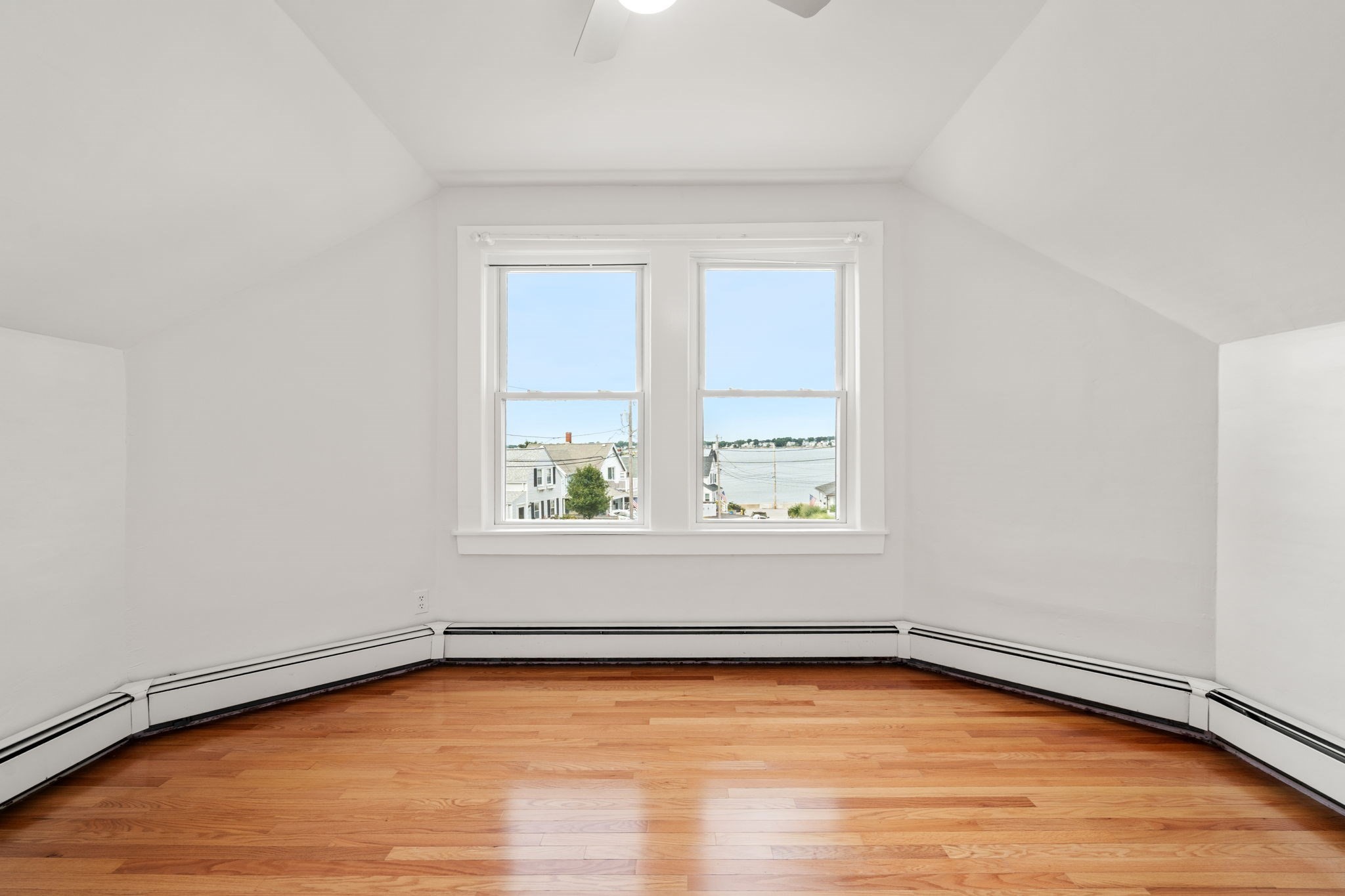 45 Holbrook Road Weymouth, MA 02191 - Photo 18 of 40 Gallery Image 18