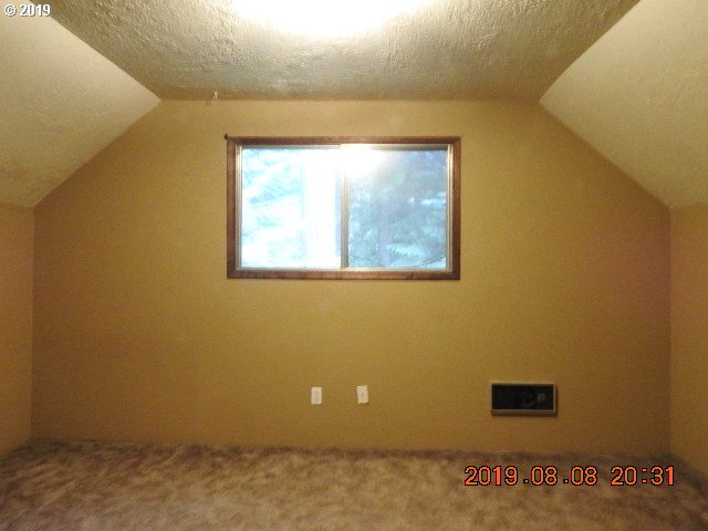 69120 East Vine Maple Drive Rhododendron, OR 97049 - Photo 11 of 15 Gallery Image 11