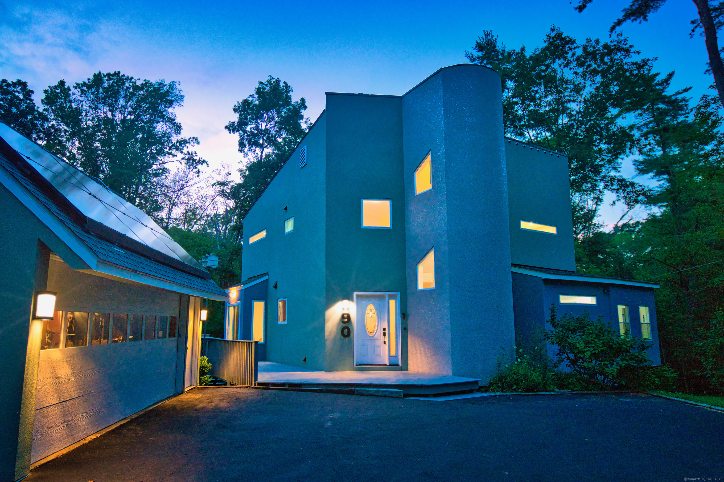 90 Red Hill Road Branford, CT 06405 - Photo 1 of 1
