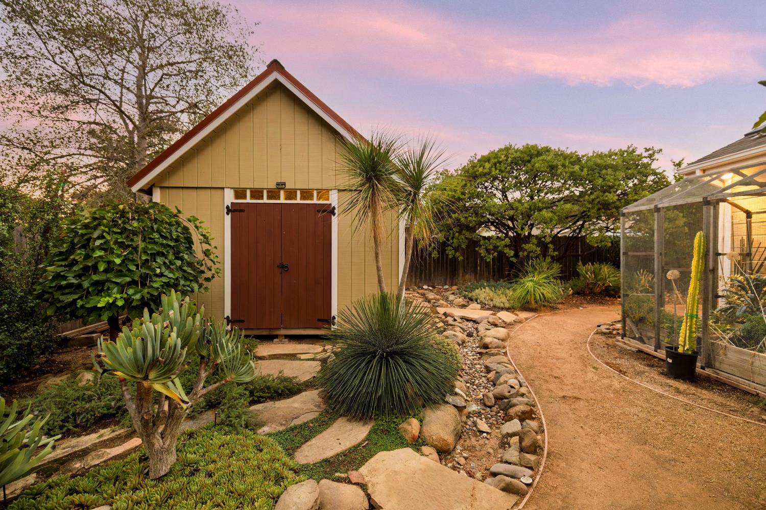 484 South Rice Road Ojai, CA 93023 - Photo 30 of 41 Gallery Image 30