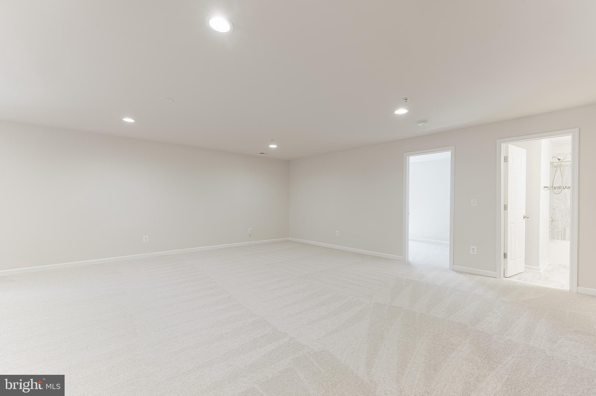 18258 Thunderbolt Road Dumfries, VA 22026 - Photo 33 of 38