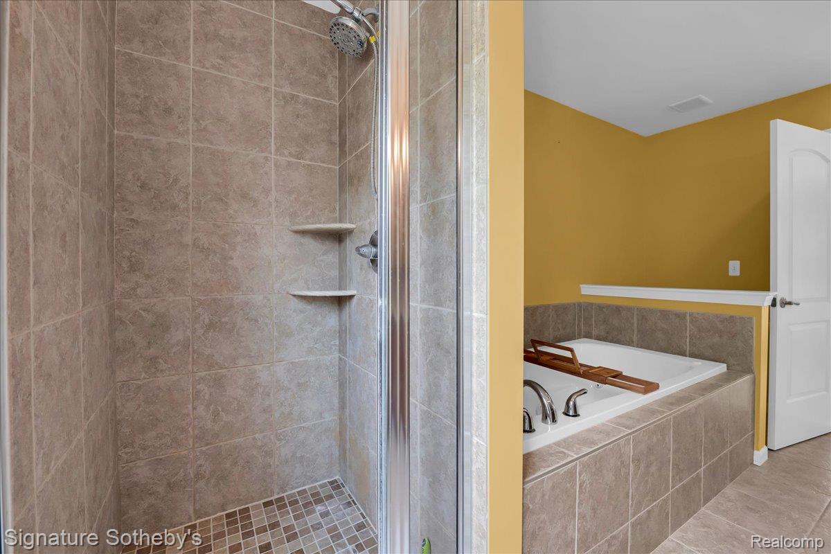 24219 Martindale Road South Lyon, MI 48178 - Photo 12 of 18 20-24219 Martindale-22.jpg