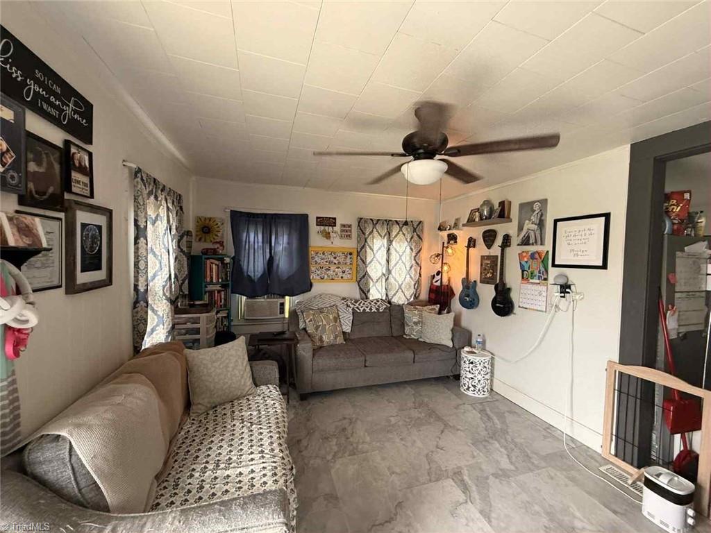 180 Shamrock Road Moravian Falls, NC 28654 - Photo 4 of 9