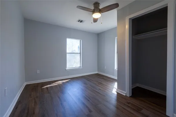 $1,900 | 2304 Thrasher Lane, Unit A, Austin, TX 78741