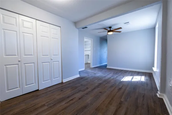 $1,900 | 2304 Thrasher Lane, Unit A, Austin, TX 78741