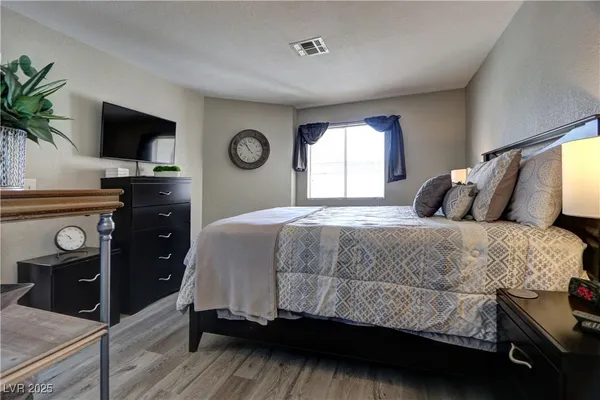 $2,000 | Undisclosed Address, Las Vegas, NV 89103