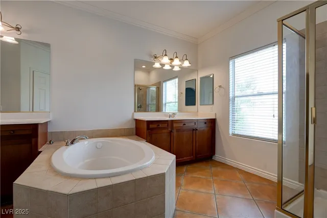 $2,350 | 2412 Energized Court, Henderson, NV 89052