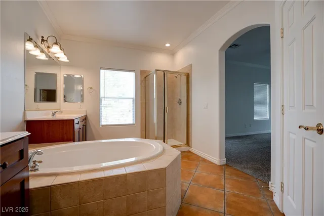 $2,350 | 2412 Energized Court, Henderson, NV 89052