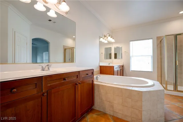 $2,350 | 2412 Energized Court, Henderson, NV 89052