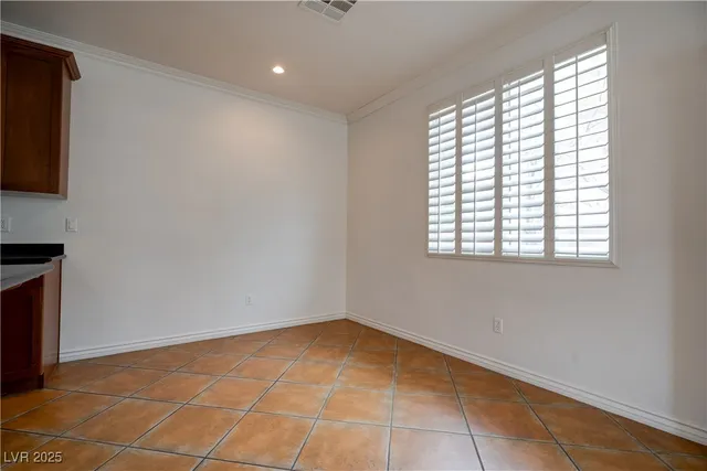 $2,350 | 2412 Energized Court, Henderson, NV 89052