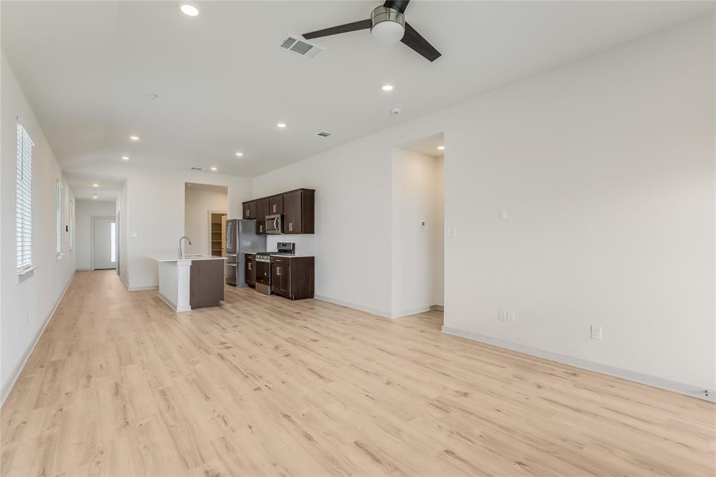 341 Wilshire Road San Marcos, TX 78666 - Photo 5 of 38