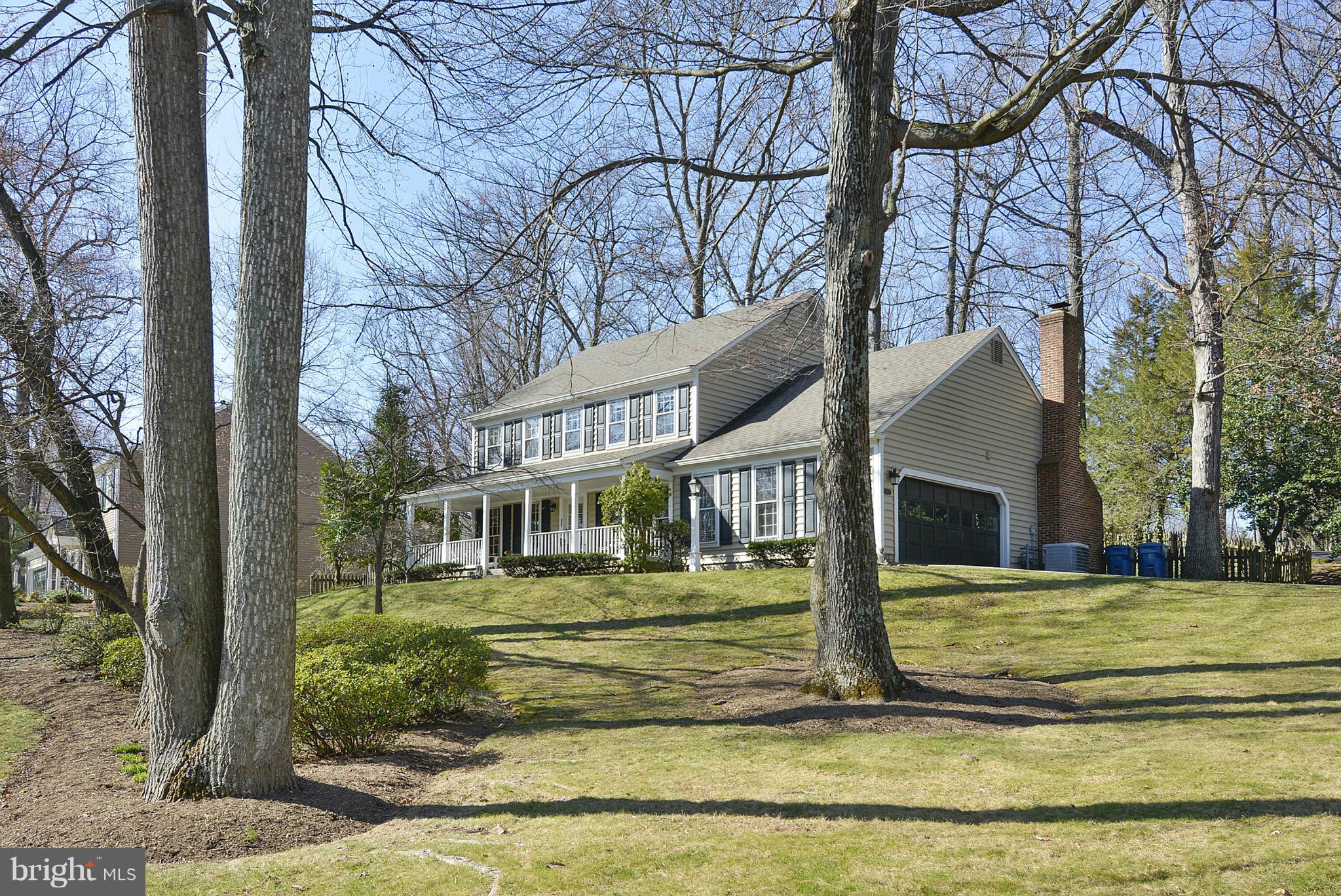Exterior (Front)