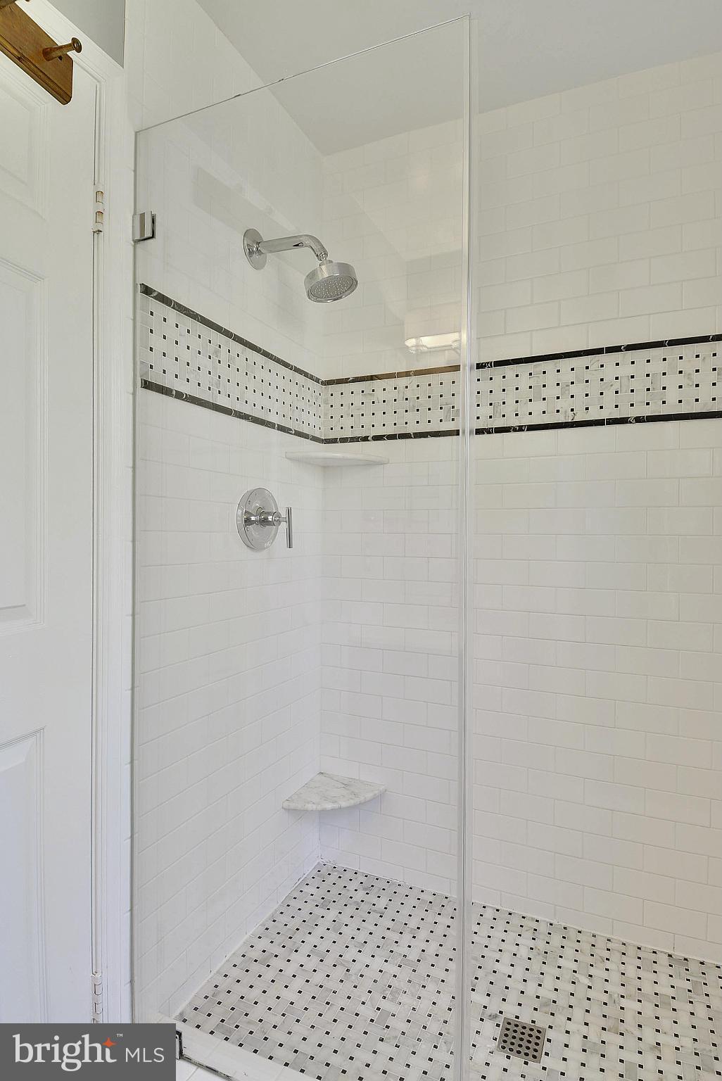 1612 Stowe Road Reston, VA 20194 - Photo 16 of 30 Bath (Master)