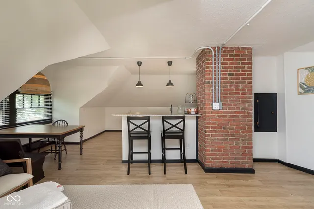 $1,400 | 1428 North Park Avenue, Unit 6, Indianapolis, IN 46202